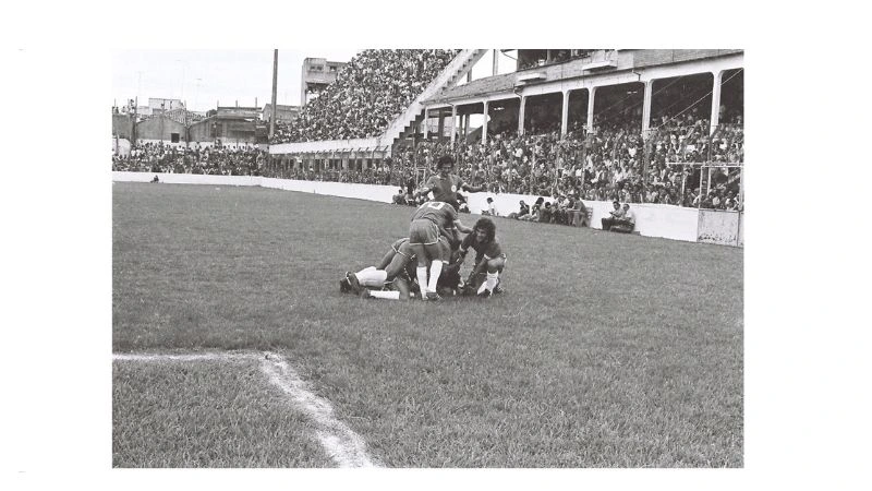 Jogo no Estádio Humberto Reale